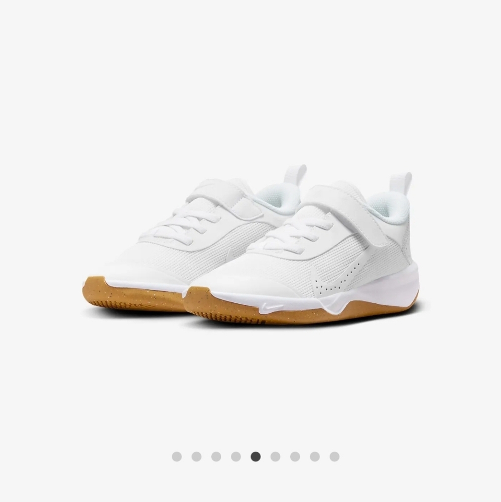Nike youth size 1y